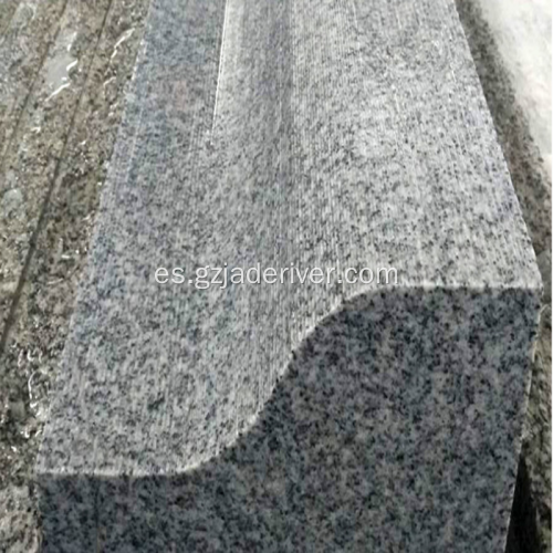 Piedra decorativa de granito natural en forma de S